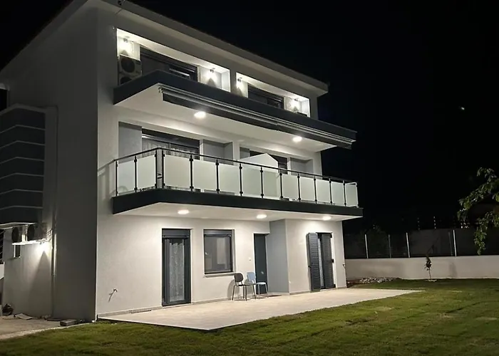Sls Nikiti